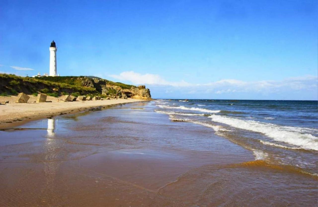 Taid'S Retreat Silversands Cove Beach Lossiemouth 빌라 외부 사진